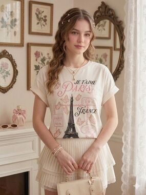 AVRA Los Angeles Traveler Series Paris Graphic Short Sleeve Tee